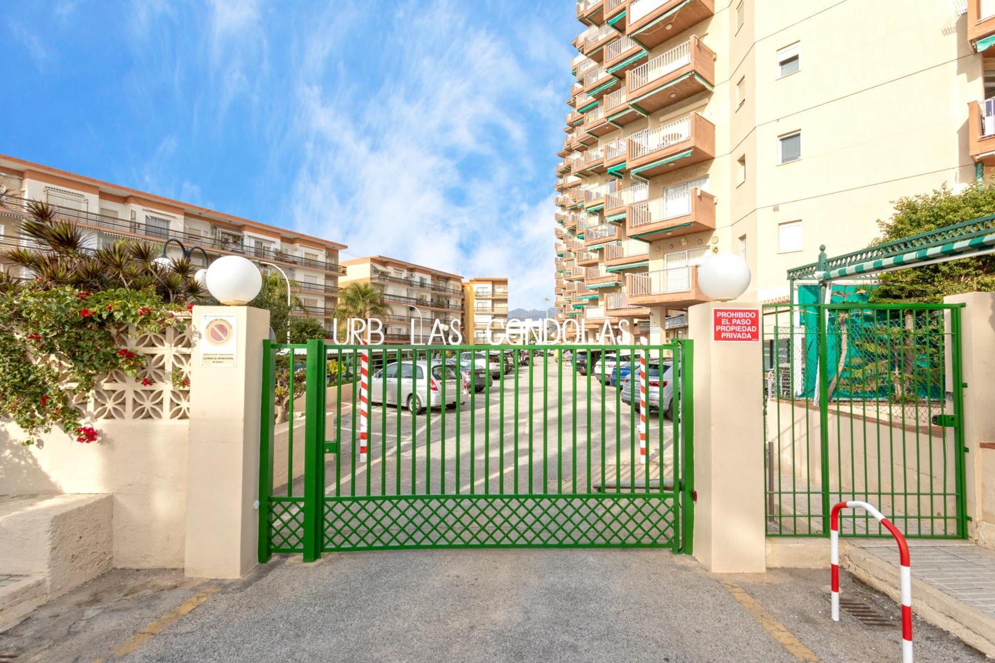 1004 - Beachfront Apartment On El Paseo, 4 Pers - Air Conditionning - Wi-Fi - Smart Tv Almunecar Exterior photo